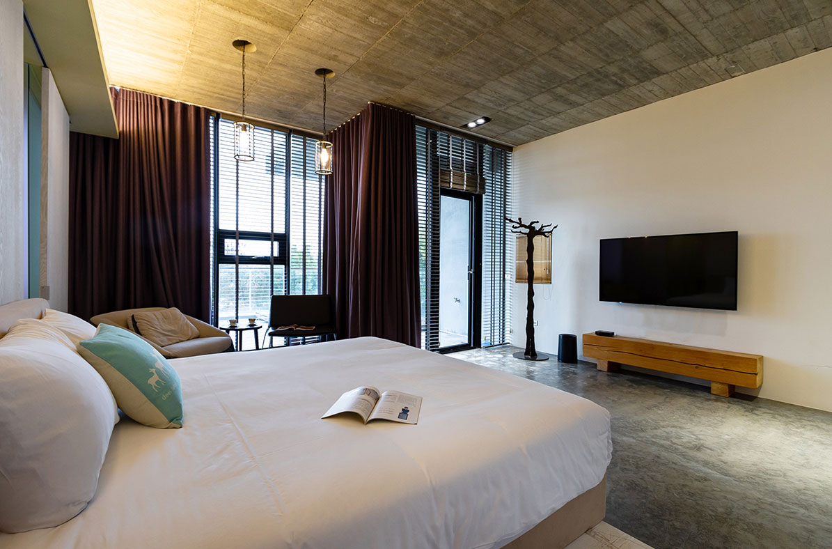 room16